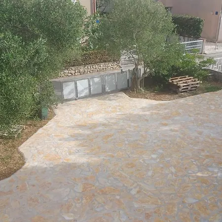 Apartment Milena - Zdrelac/pasman/zadar